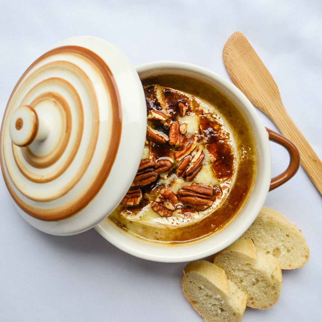 FIGURAL CINNAMON ROLL BRIE BAKER
